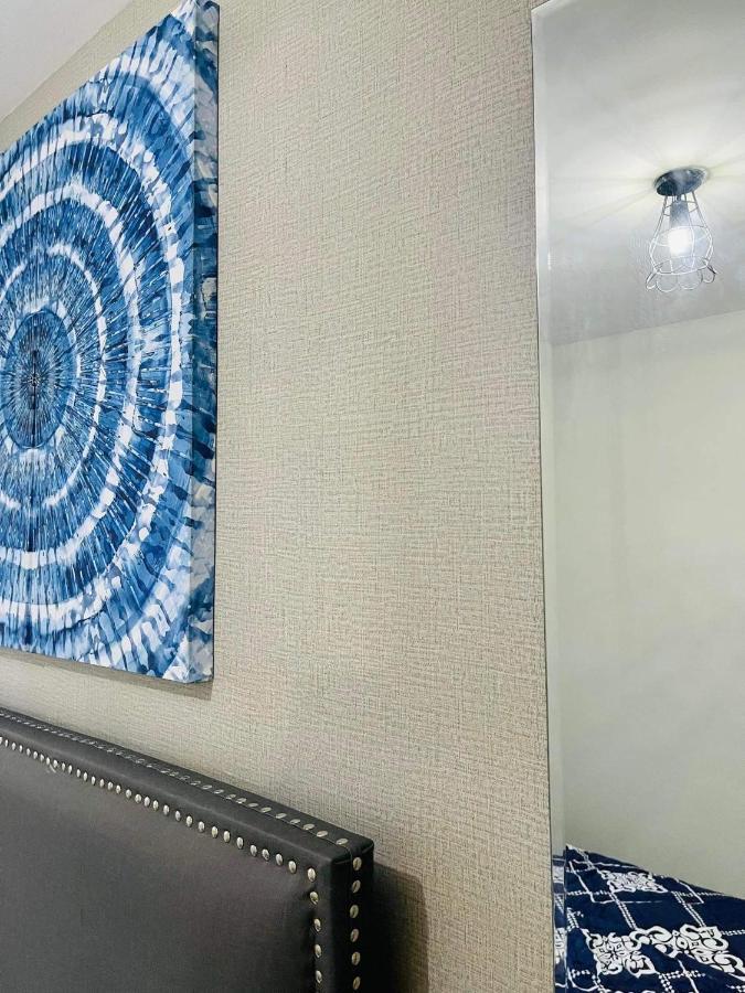 אילוילו Lovely 2 Bedroom Condo Unit מראה חיצוני תמונה